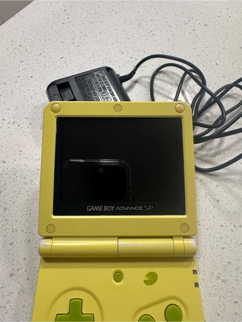 Nintendo SpongeBob Limited-Edition Game Boy Advance SP - Yellow *make an offer*